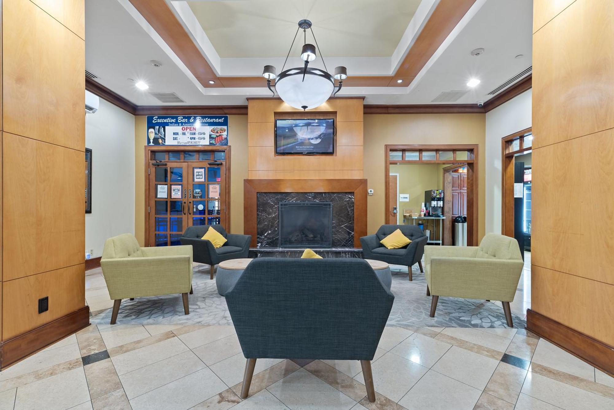 Hotel Executive Suites Картерет Екстериор снимка