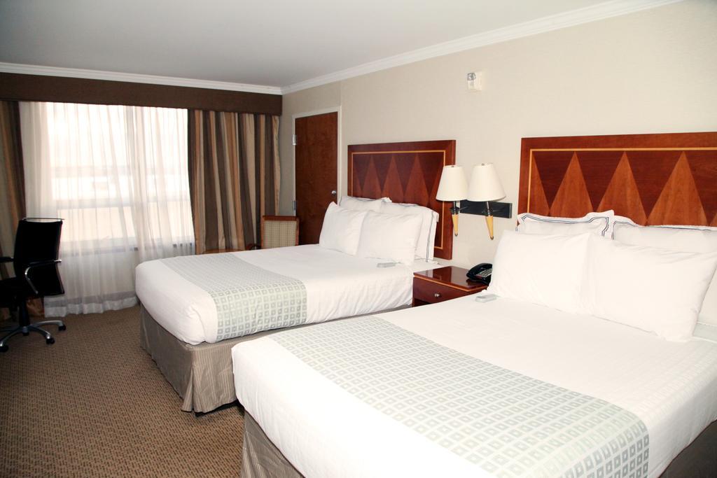 Hotel Executive Suites Картерет Екстериор снимка
